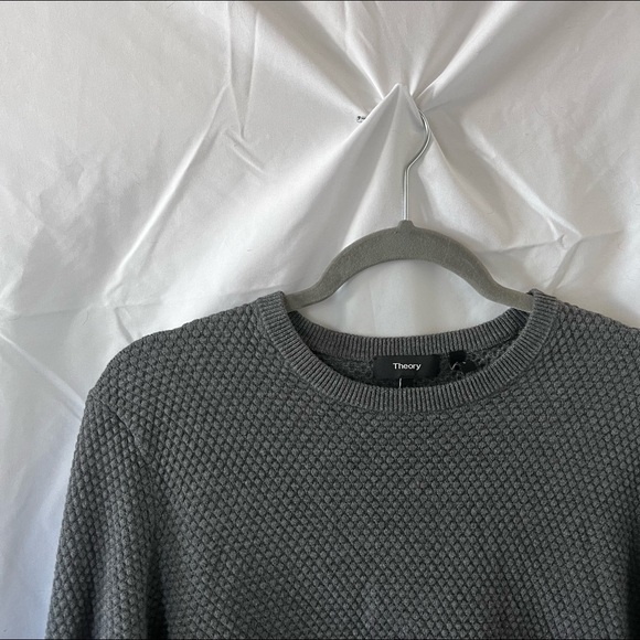 Men Theory sweater size small s